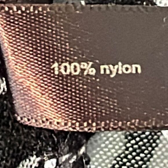 The Limited black and white print ruffle front sleeveless semi sheer S - Picture 12 of 14